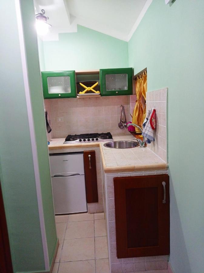 Casa Vacanze Mimose パリヌロ エクステリア 写真