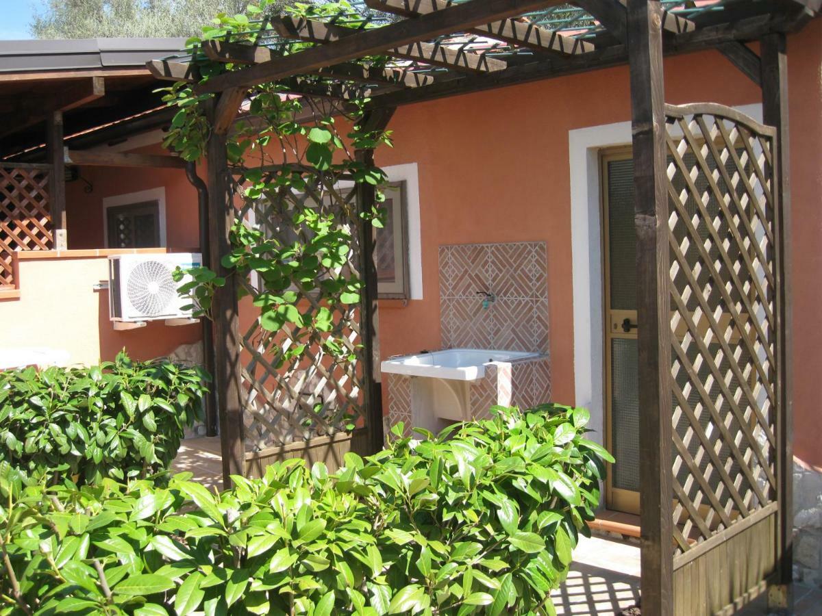 Casa Vacanze Mimose パリヌロ エクステリア 写真